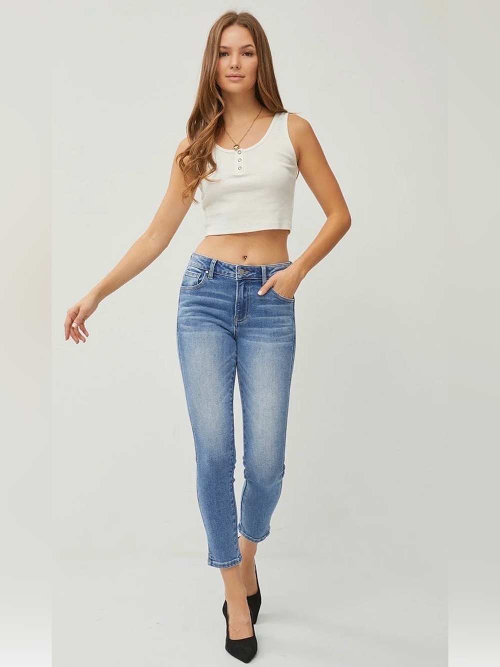 Risen Ankle-Length Light Blue Skinny Jeans for Women NWT Inseam 27-28”